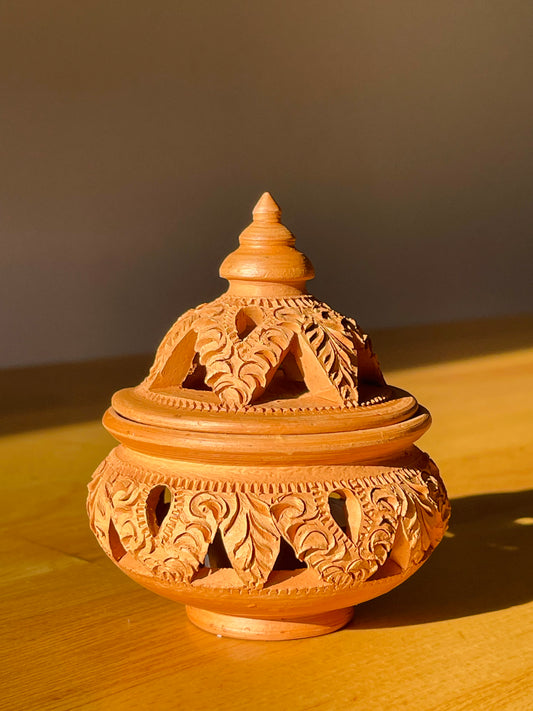 Candle/Incense holder M